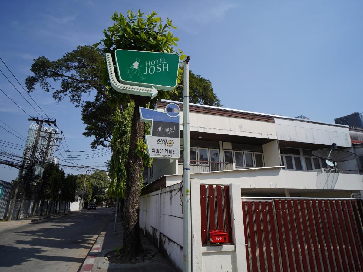 Josh Hotel Bangkok Exterior foto